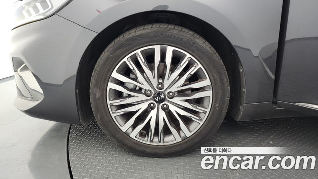Kia K7 из Кореи Encar