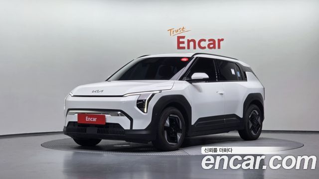Kia EV3 из Кореи Encar