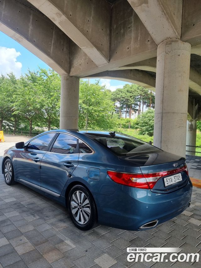 Hyundai Grandeur из Кореи Encar