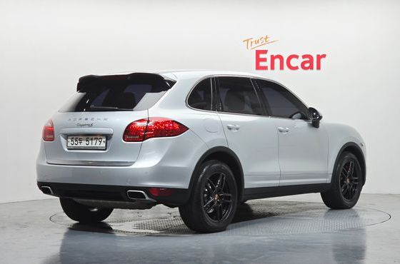 Porsche Cayenne 4.8 S 958 — пробег 140 231 км — фото 2 из 5