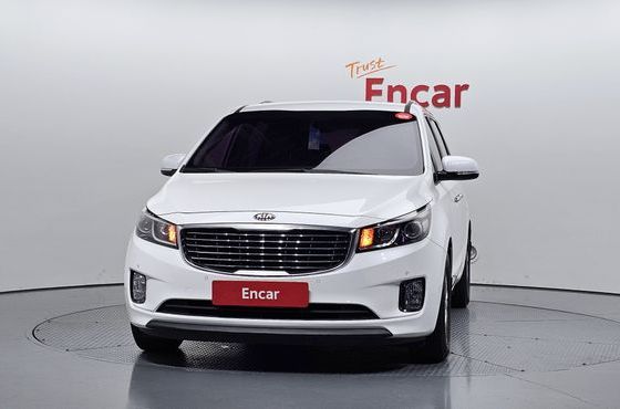Kia Carnival 11-seater Luxury — пробег 157 971 км — фото 3 из 5