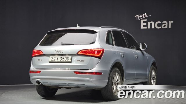 Audi Q5 35 TDI Quattro 8R — пробег 207 394 км — фото 2 из 5