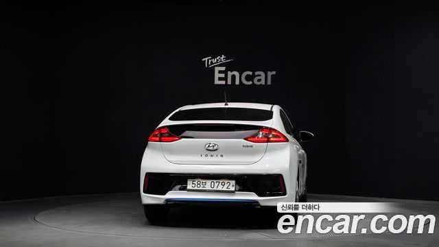 Hyundai Ioniq N Plus — пробег 153 540 км — фото 4 из 5