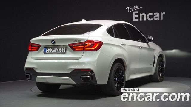 BMW X6 xDrive 35i — пробег 136 529 км — фото 2 из 5