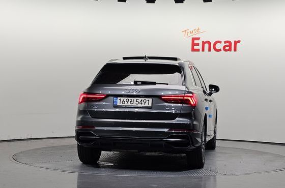 Audi Q3 35 TDI Quattro Premium — пробег 156 392 км — фото 4 из 5