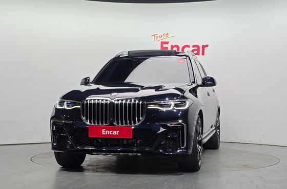 BMW X7 xDrive 40i M Sport 6STR — пробег 34 381 км — фото 3 из 5
