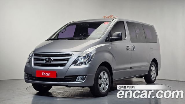 Hyundai Starex 4WD 12-Seater Wagon modern — пробег 111 622 км — фото 1 из 5