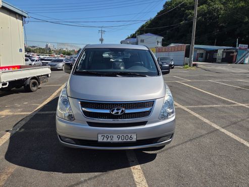 Hyundai Starex 12-Seater Wagon CVX Premium — пробег 161 652 км — фото 1 из 5