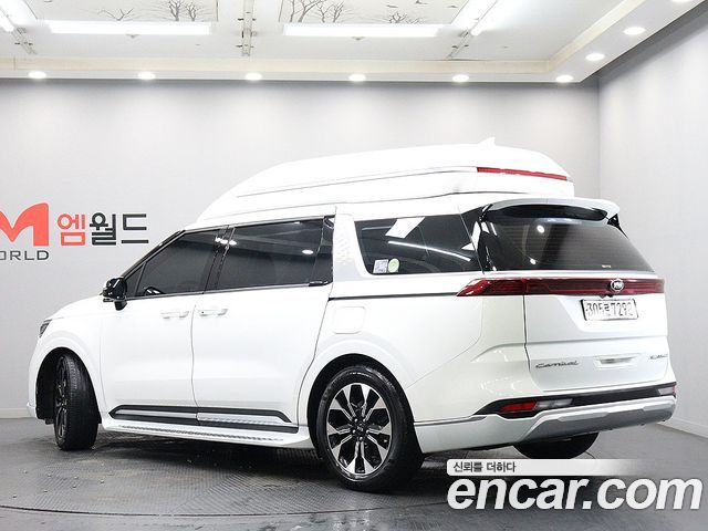 Kia Carnival 9-Seater Hi-Limousine Signature — пробег 131 246 км — фото 4 из 5
