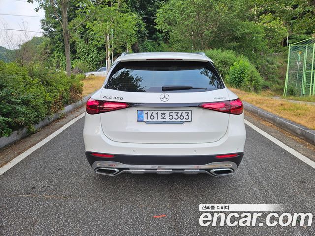 Mercedes-Benz GLC-Class GLC 300 4MATIC Avantgarde — пробег 10 087 км — фото 3 из 5