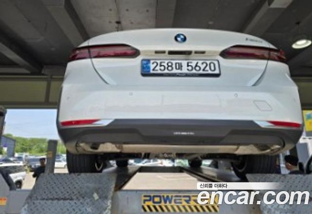 BMW 5-Series из Кореи Encar