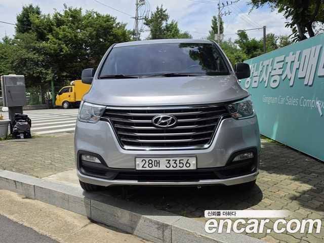 Hyundai Starex Urban 9-Seater Premium — пробег 74 134 км — фото 3 из 5