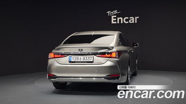 Lexus ES из Кореи Encar