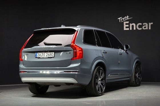 Volvo XC90 B6 Inscription — пробег 114 891 км — фото 2 из 5