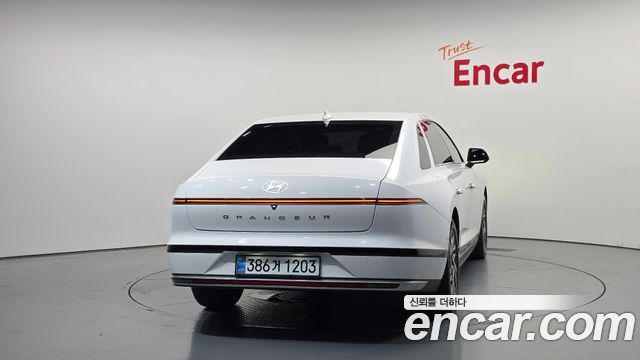 Hyundai Grandeur из Кореи Encar