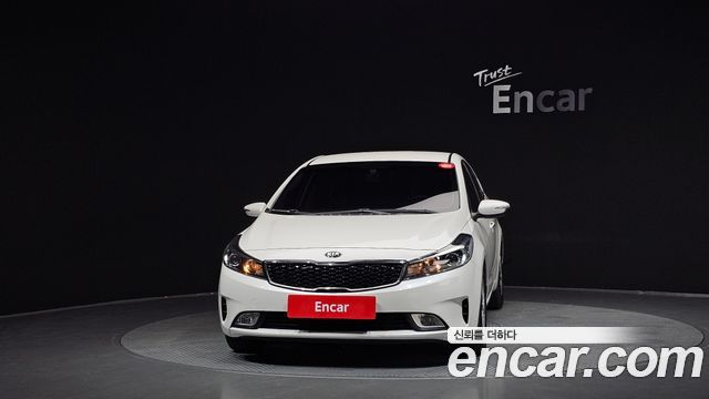 Kia K3 из Кореи Encar