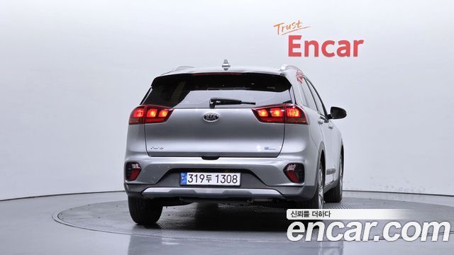 Kia Niro из Кореи Encar