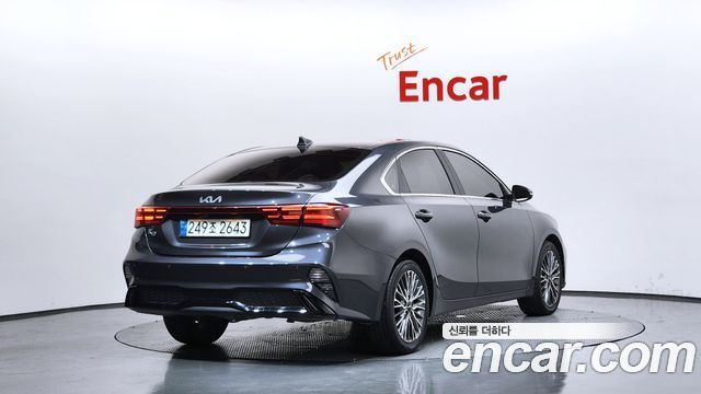 Kia K3 из Кореи Encar