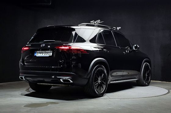 Mercedes-Benz GLE-Class GLE350 4MATIC — пробег 9 832 км — фото 2 из 5