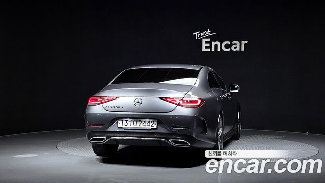 Mercedes-Benz CLS-Class CLS300d AMG Line — пробег 85 618 км — фото 4 из 5