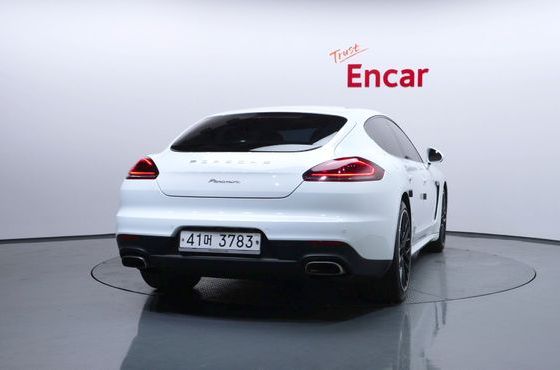 Porsche Panamera 3.0 Diesel 970 — пробег 106 265 км — фото 4 из 5