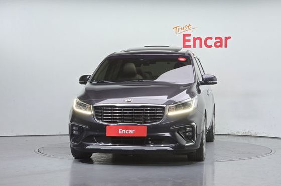 Kia Carnival 9-Seater Noblesse Special — пробег 39 937 км — фото 3 из 5