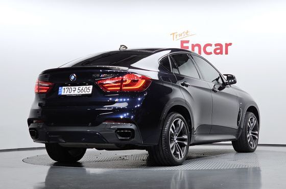 BMW X6 M50d — пробег 120 257 км — фото 2 из 5
