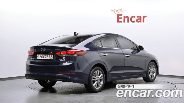 Hyundai AVANTE из Кореи Encar