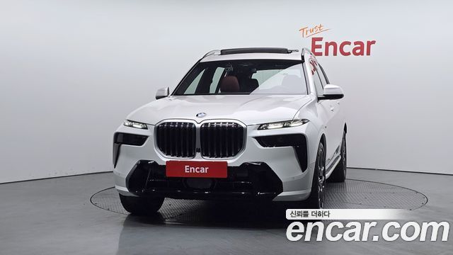 BMW X7 xDrive 40i M Sport 6STR — пробег 10 194 км — фото 3 из 5