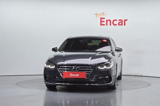 Hyundai Grandeur 2.4 Premium — пробег 215 382 км — фото 3 из 5