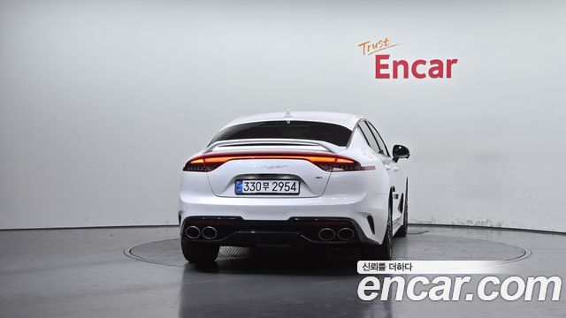 Kia Stinger из Кореи Encar