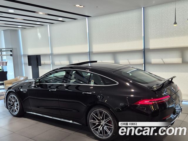 Mercedes-Benz AMG GT 4Door 43 4MATIC+ — пробег 250 км — фото 4 из 5