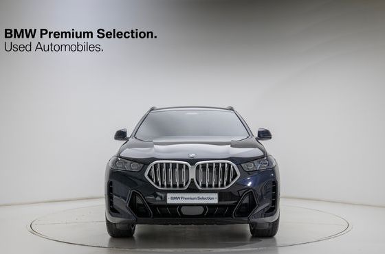 BMW X6 xDrive40i M Sport — пробег 4 440 км — фото 3 из 5