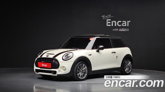 Mini Cooper Standard Third Generation — пробег 79 563 км — фото 1 из 5