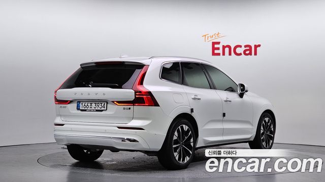 Volvo XC60 B5 Ultra Bright Air Sus — пробег 9 147 км — фото 2 из 5