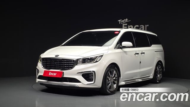 Kia Carnival из Кореи Encar