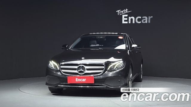 Mercedes-Benz E-Class из Кореи Encar