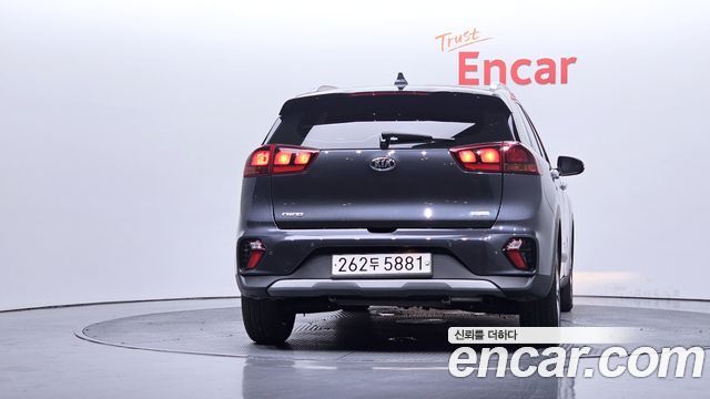 Kia Niro из Кореи Encar