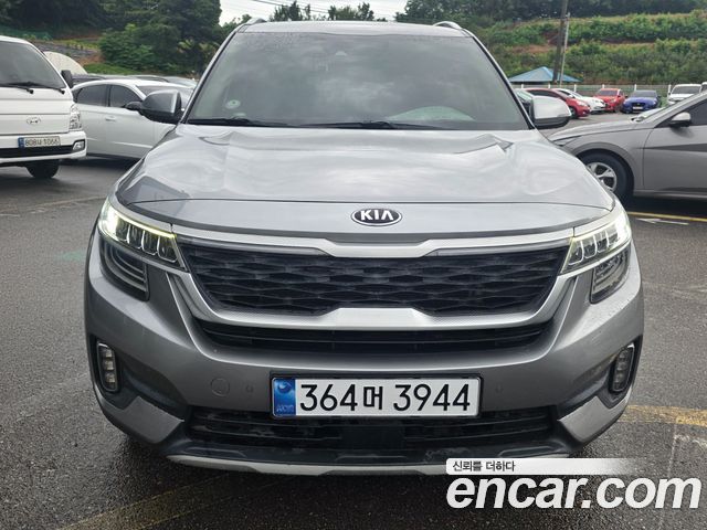 Kia Seltos из Кореи Encar