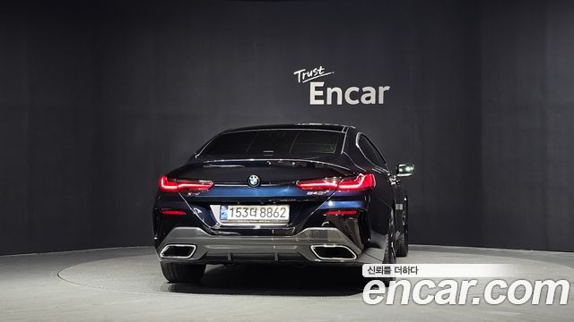 BMW 8-Series 840i xDrive M Sport Gran Coupe — пробег 108 468 км — фото 4 из 5