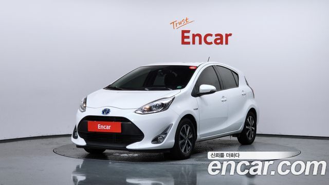 Toyota Prius из Кореи Encar