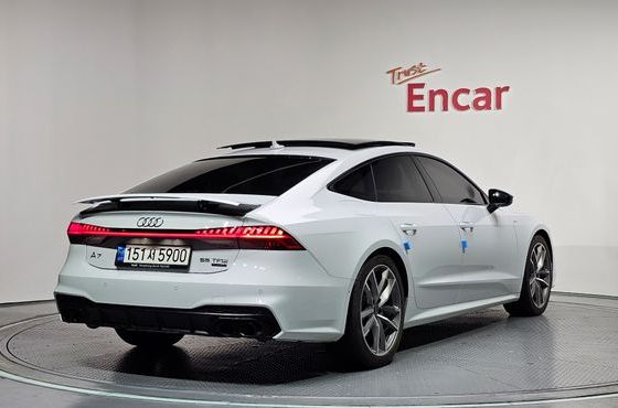 Audi A7 55 TFSI Quattro Premium — пробег 97 133 км — фото 2 из 5