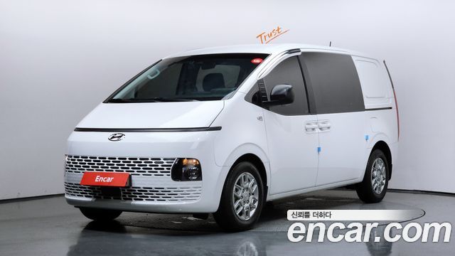 Hyundai Staria Cargo 5-Seater Smart — пробег 73 981 км — фото 1 из 5