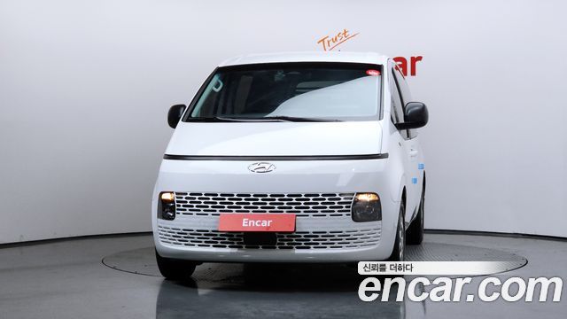 Hyundai Staria Cargo 5-Seater Smart — пробег 73 981 км — фото 3 из 5