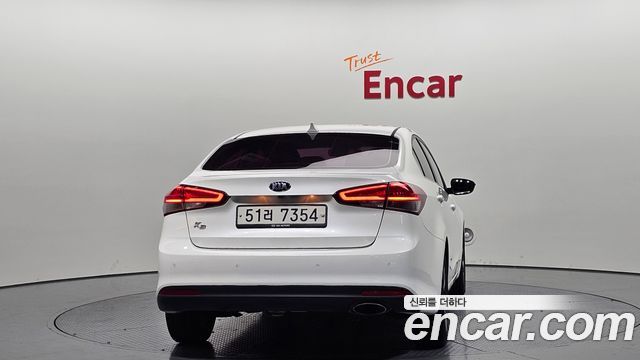 Kia K3 из Кореи Encar