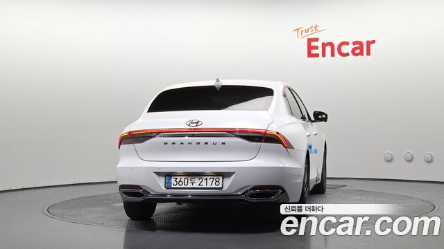 Hyundai Grandeur из Кореи Encar