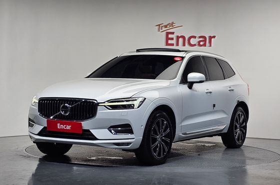 Volvo XC60 D4 Inscription — пробег 128 414 км — фото 1 из 5
