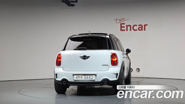 Mini Countryman из Кореи Encar