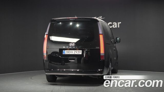 Hyundai Staria из Кореи Encar