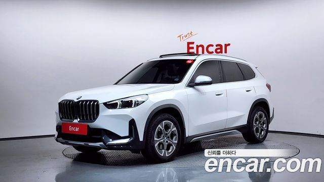 BMW X1 xDrive 20i xLine — пробег 16 516 км — фото 1 из 5